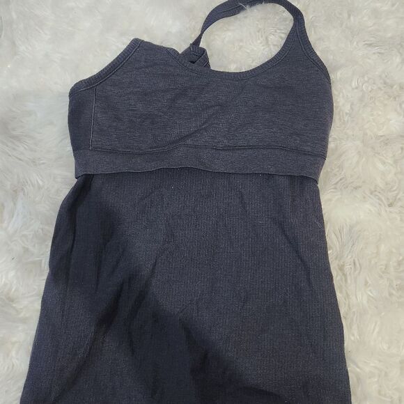 Lululemon charcoal  ribbed racer back size 4-6 - Picture 4 of 7